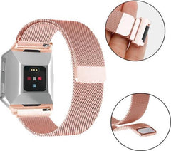 YONO Milanees Bandje Rose Gold geschikt voor Fitbit Ionic - Vervangende RVS Armband met Magneetsluiting – M/L