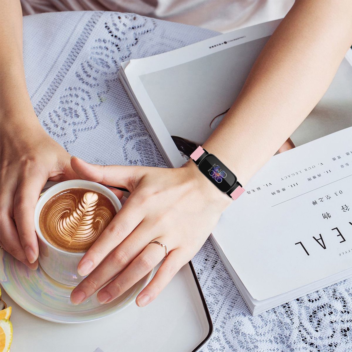 YONO Nylon Stretch Bandje geschikt voor Fitbit Inspire 3 - Roze