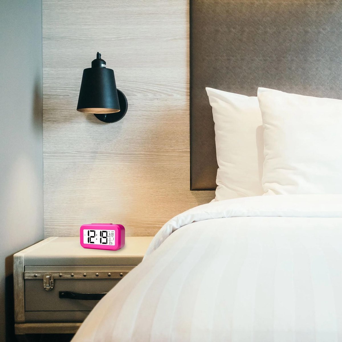 YONO Digitale Wekker - Alarm Klok met Temperatuur, Kalender en LED Verlichting - Roze