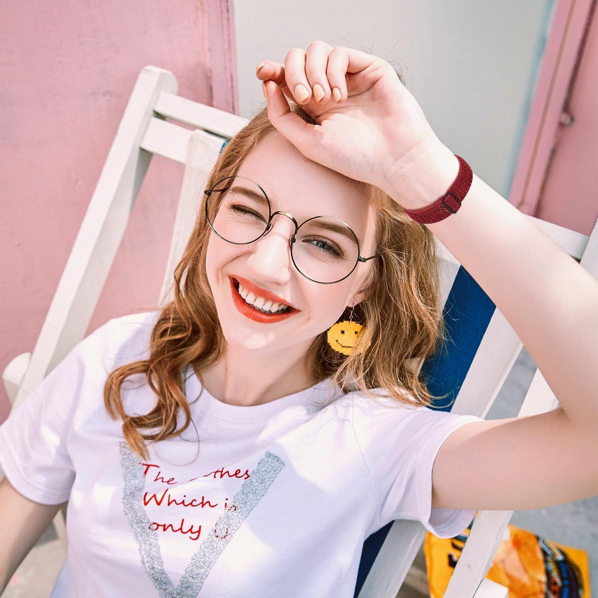 YONO Bandje geschikt voor Fitbit Charge 4 / 3 - Nylon Stretch – Rood