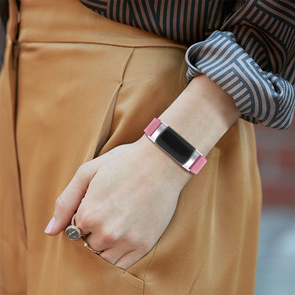 YONO Leer Bandje geschikt voor Fitbit Charge 5 / 6 - Vervangende Lederen Armband - Roze
