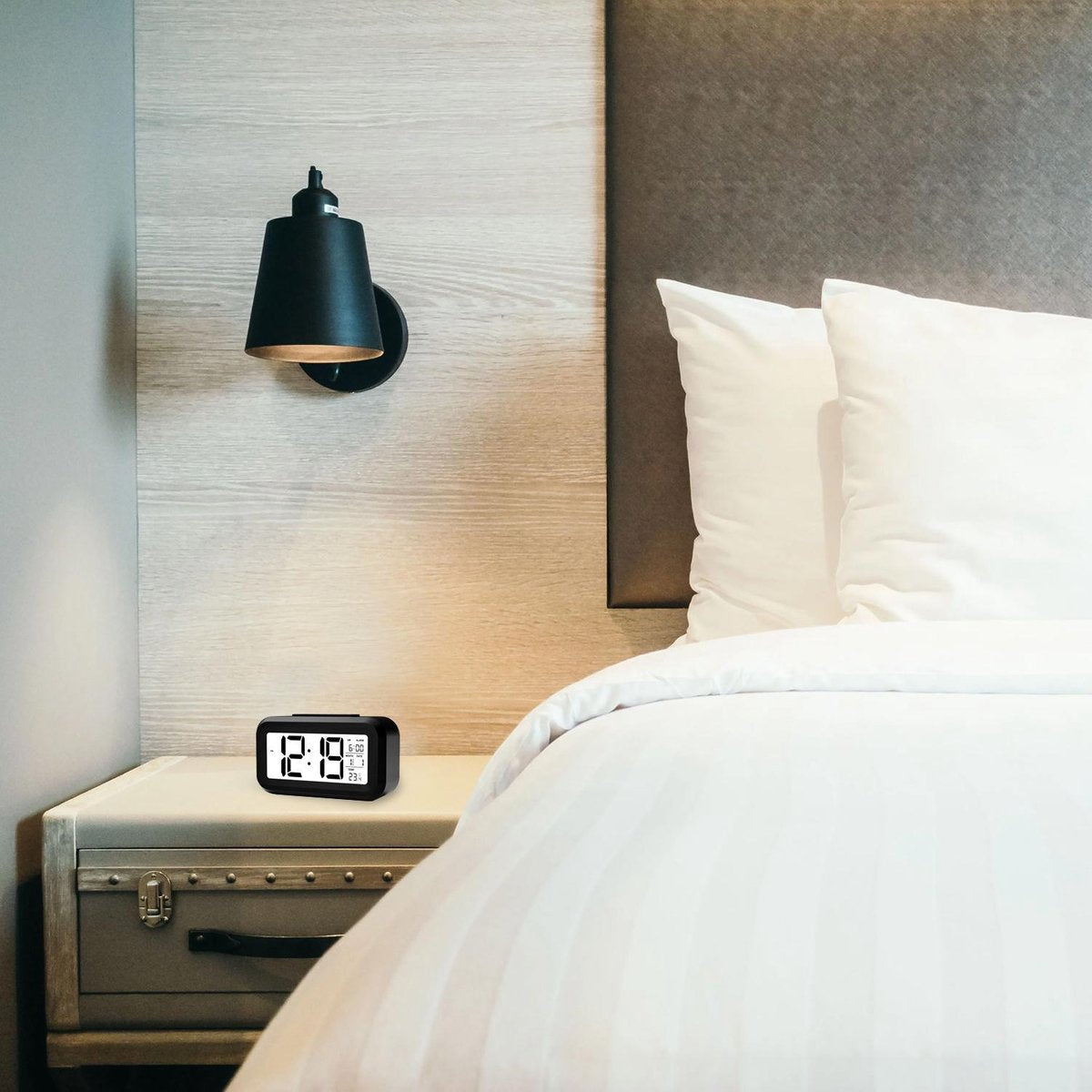 YONO Digitale Wekker - Alarm Klok met Temperatuur, Kalender en LED Verlichting - Zwart