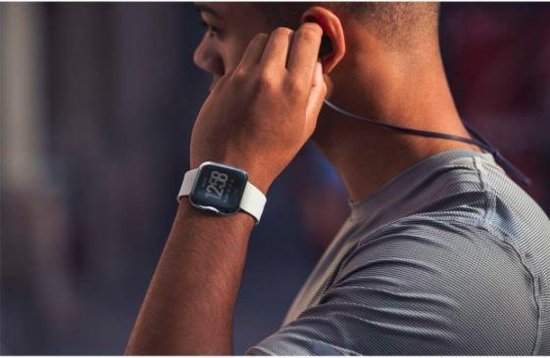 Protective Case Bumper geschikt voor Fitbit Versa – Screen Protector Hoesje - Siliconen Bescherming Transparant