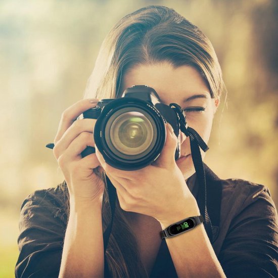 YONO Milanees Bandje geschikt voor Xiaomi Mi Band 4 – Zwart