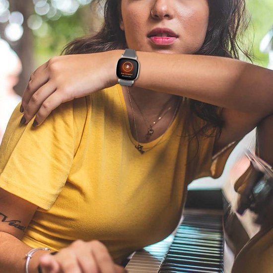 YONO Bandje geschikt voor Fitbit Versa 3 / Sense – Leer – Grijs