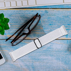 YONO Nylon Stretch Bandje geschikt voor Fitbit Versa 4 / Sense 2 - Vervangende Stoffen Armband - Wit